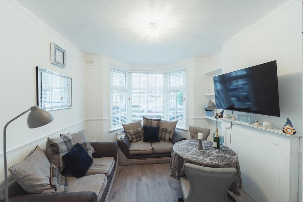1 Bed - Wifi - Pet Friendly - Harrow Apartment Exterior photo